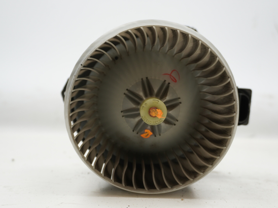 VENTILATEUR DE CHAUFFAGE