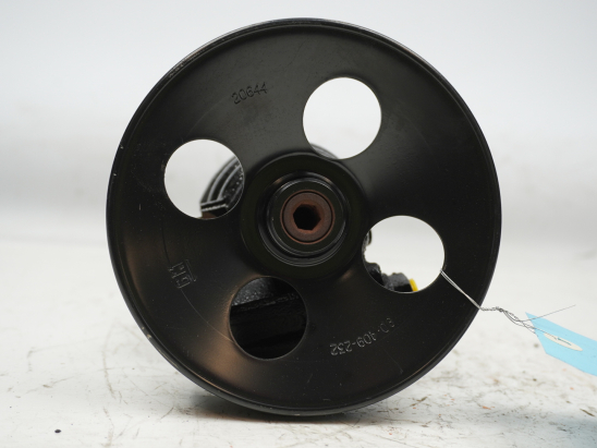 POMPE DIRECTION ASSISTEE