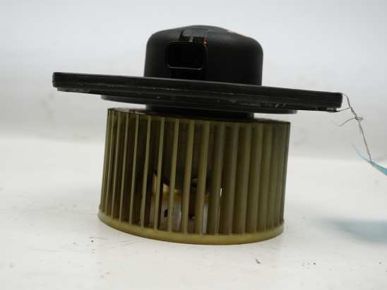 VENTILATEUR DE CHAUFFAGE