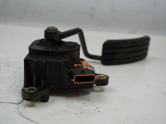 POTENTIOMETRE ACCELERATEUR