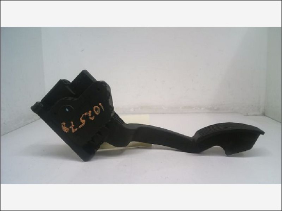 POTENTIOMETRE ACCELERATEUR