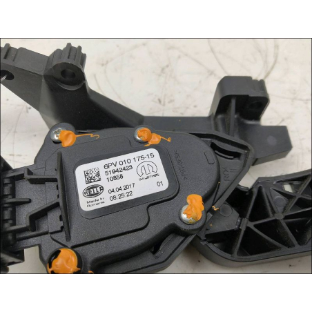 POTENTIOMETRE ACCELERATEUR