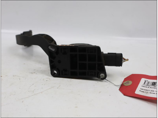 POTENTIOMETRE ACCELERATEUR