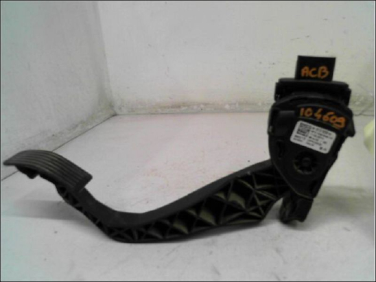 POTENTIOMETRE ACCELERATEUR