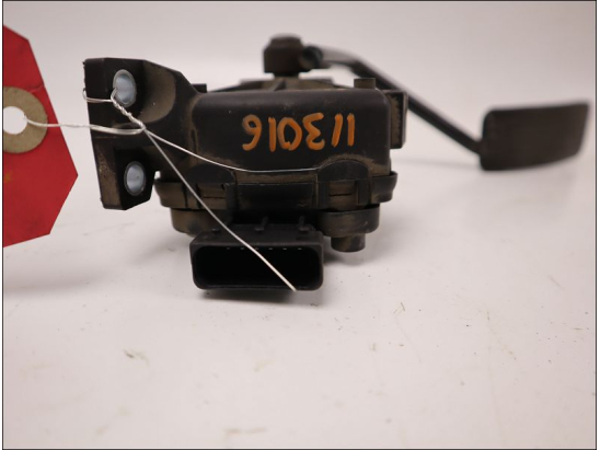 POTENTIOMETRE ACCELERATEUR