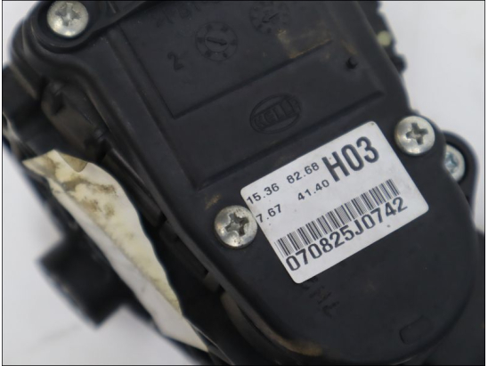 POTENTIOMETRE ACCELERATEUR