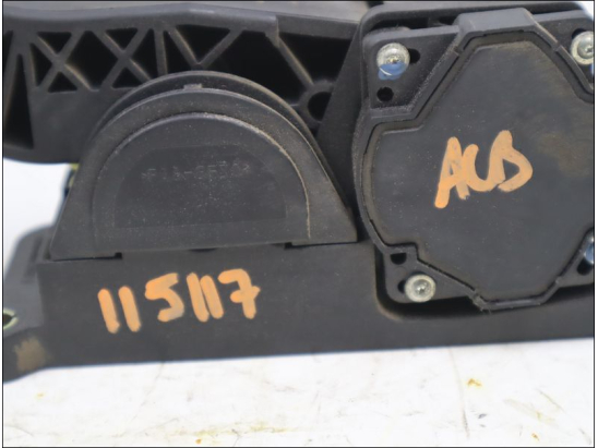 POTENTIOMETRE ACCELERATEUR