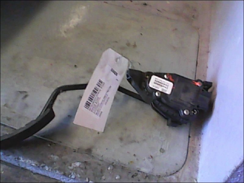 POTENTIOMETRE ACCELERATEUR