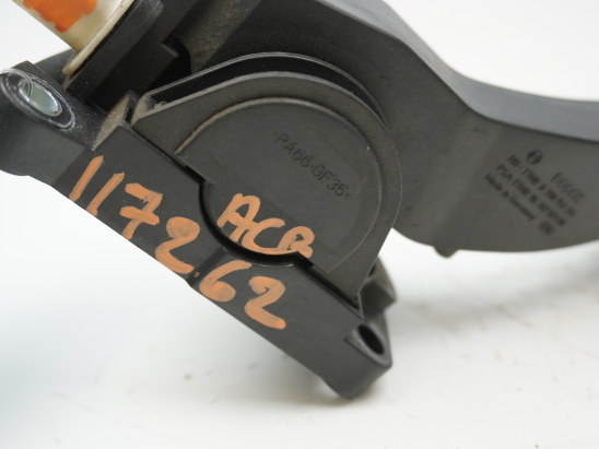 POTENTIOMETRE ACCELERATEUR