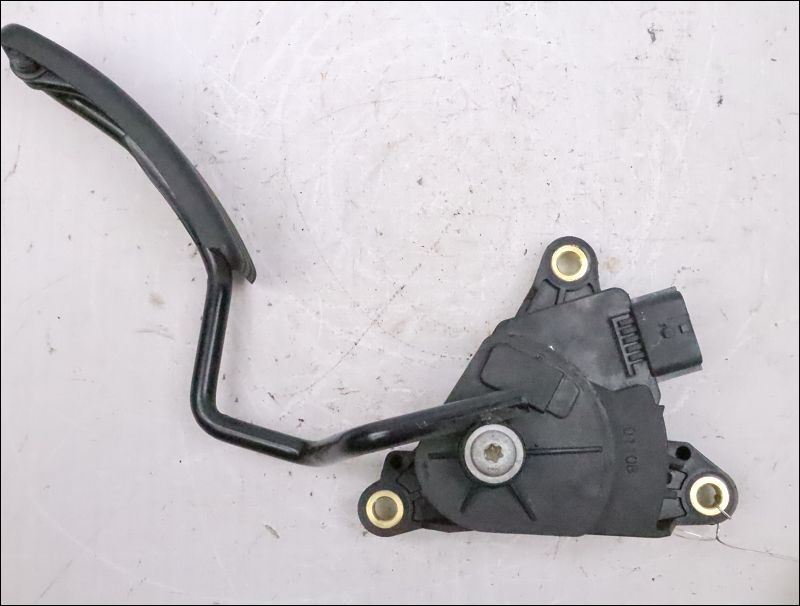 POTENTIOMETRE ACCELERATEUR