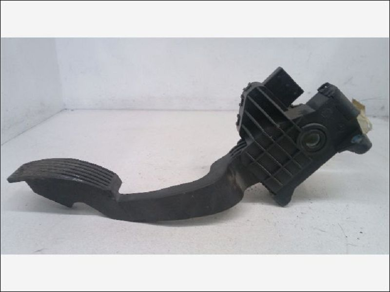 POTENTIOMETRE ACCELERATEUR