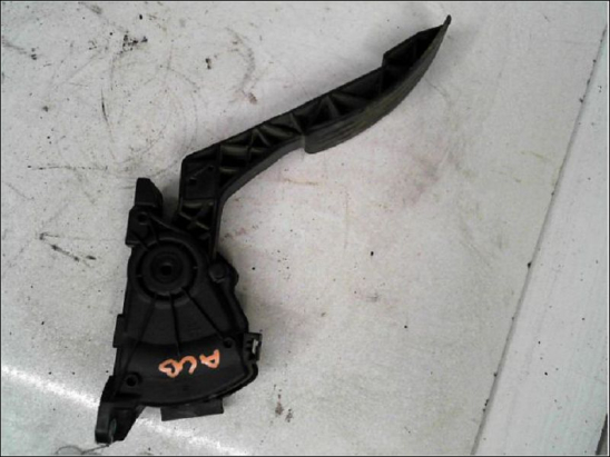 Potentiometre accelerateur occasion DACIA LOGAN I Phase 1 - 1.5 DCI 70ch