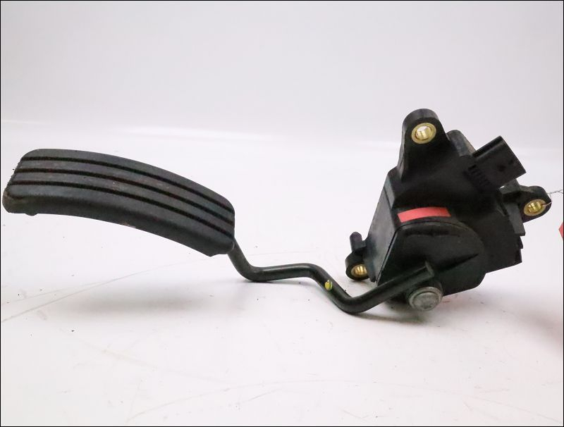 POTENTIOMETRE ACCELERATEUR