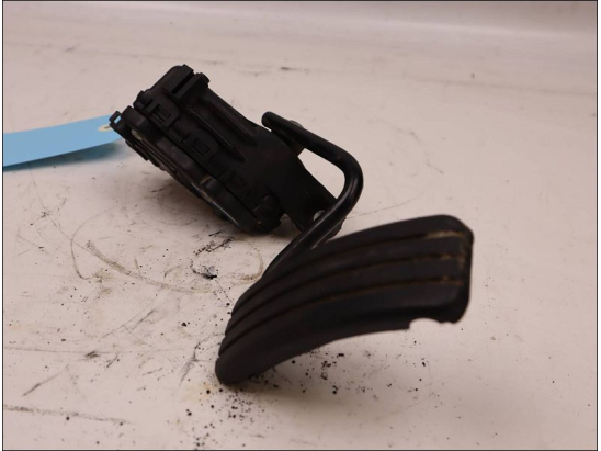 POTENTIOMETRE ACCELERATEUR