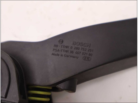 POTENTIOMETRE ACCELERATEUR