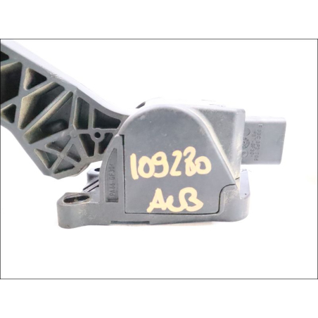 POTENTIOMETRE ACCELERATEUR