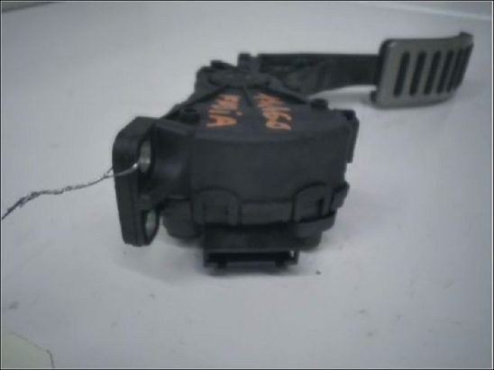 POTENTIOMETRE ACCELERATEUR