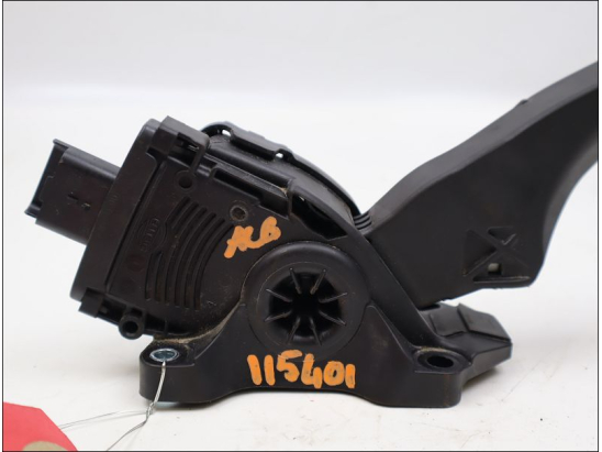 POTENTIOMETRE ACCELERATEUR