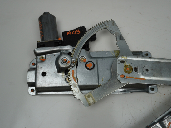 MECANISME+MOTEUR LEVE-GLACE AVD