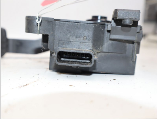 POTENTIOMETRE ACCELERATEUR