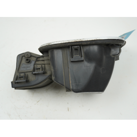 VOLET DE TRAPPE CARBURANT