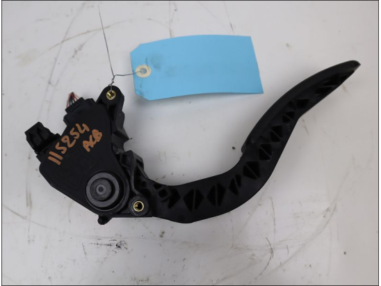 Potentiometre accelerateur occasion RENAULT SCENIC III Phase 2 - 1.5 DCI 110ch