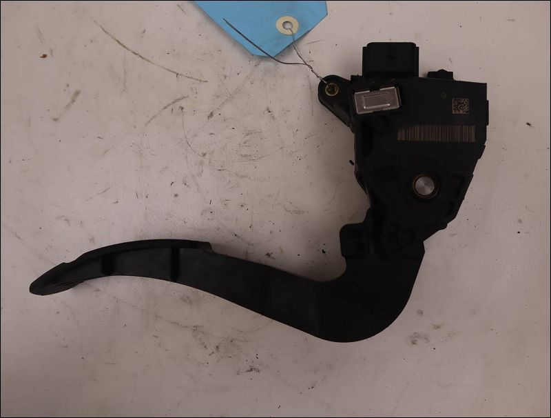 POTENTIOMETRE ACCELERATEUR