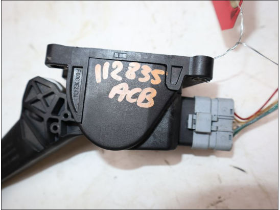 POTENTIOMETRE ACCELERATEUR