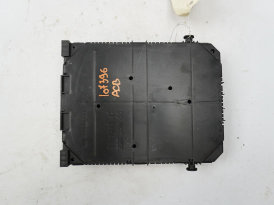 PLATINE FUSIBLE HABITACLE