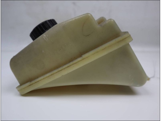 RESERVOIR POMPE DIRECTION