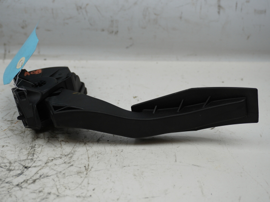 POTENTIOMETRE ACCELERATEUR