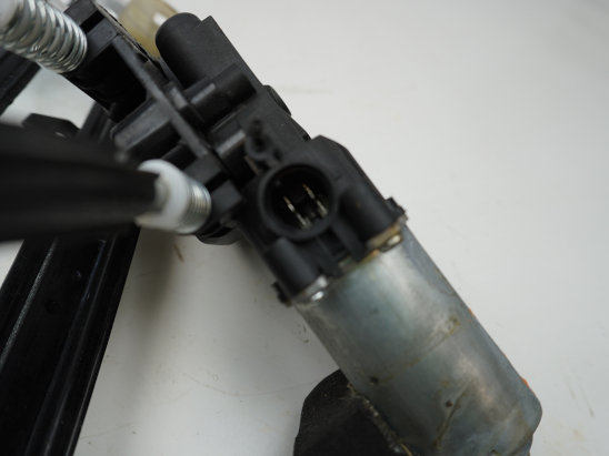 MECANISME+MOTEUR LEVE-GLACE AVD