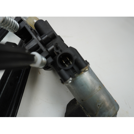 MECANISME+MOTEUR LEVE-GLACE AVD