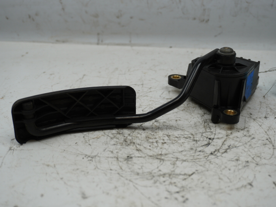 POTENTIOMETRE ACCELERATEUR