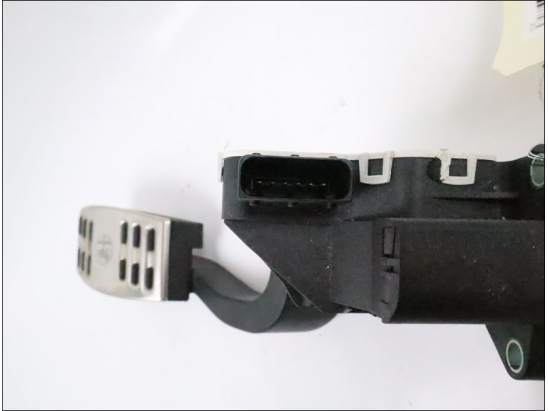 POTENTIOMETRE ACCELERATEUR