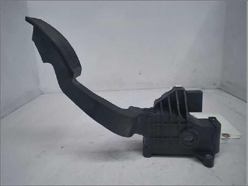 POTENTIOMETRE ACCELERATEUR