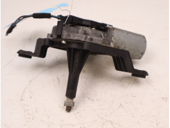 MOTEUR ESSUIE-GLACE AR