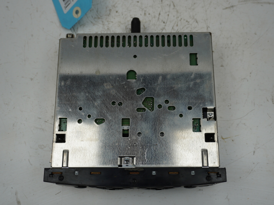 Autoradio occasion PEUGEOT PARTNER I Phase 2 - 1.6 HDI 16v 90ch