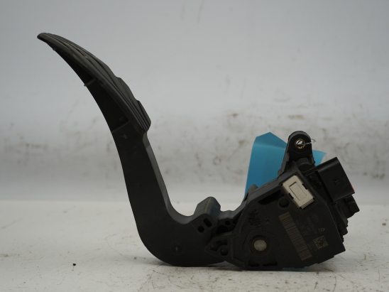 POTENTIOMETRE ACCELERATEUR