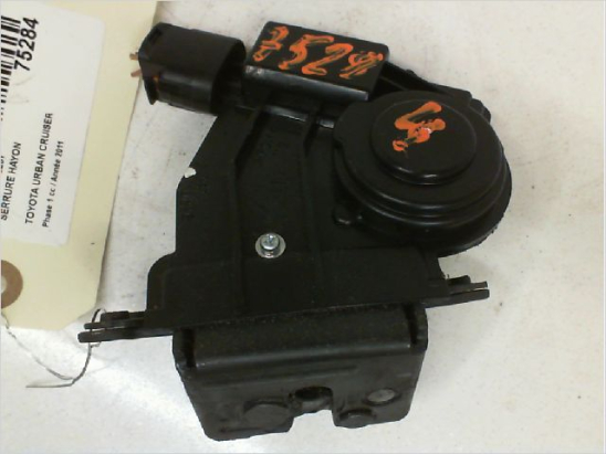 Serrure hayon occasion TOYOTA URBAN CRUISER Phase 1 - 1.4 D-4D 90ch