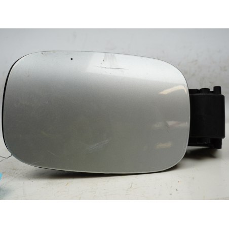 VOLET DE TRAPPE CARBURANT