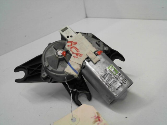 MOTEUR ESSUIE-GLACE AR