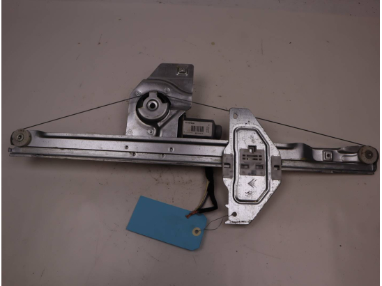 MECANISME+MOTEUR LEVE-GLACE AVD