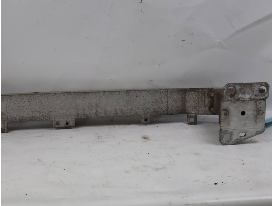 RENFORT PARE-CHOC AV