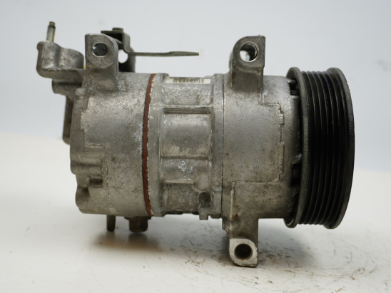 COMPRESSEUR AIR CONDITIONNE