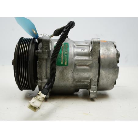 COMPRESSEUR AIR CONDITIONNE