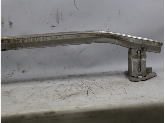 RENFORT PARE-CHOC AV