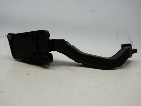 POTENTIOMETRE ACCELERATEUR