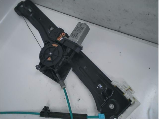 MECANISME+MOTEUR LEVE-GLACE AVD