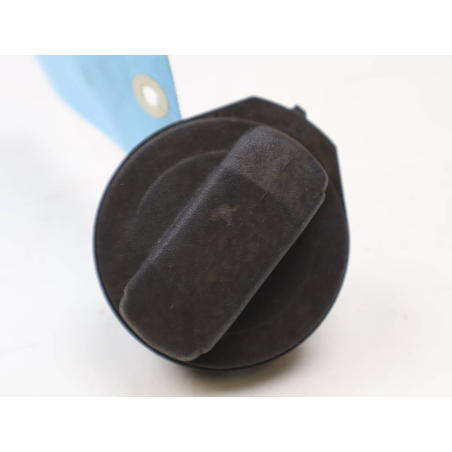 BOUCHON RESERVOIR A CARBURANT